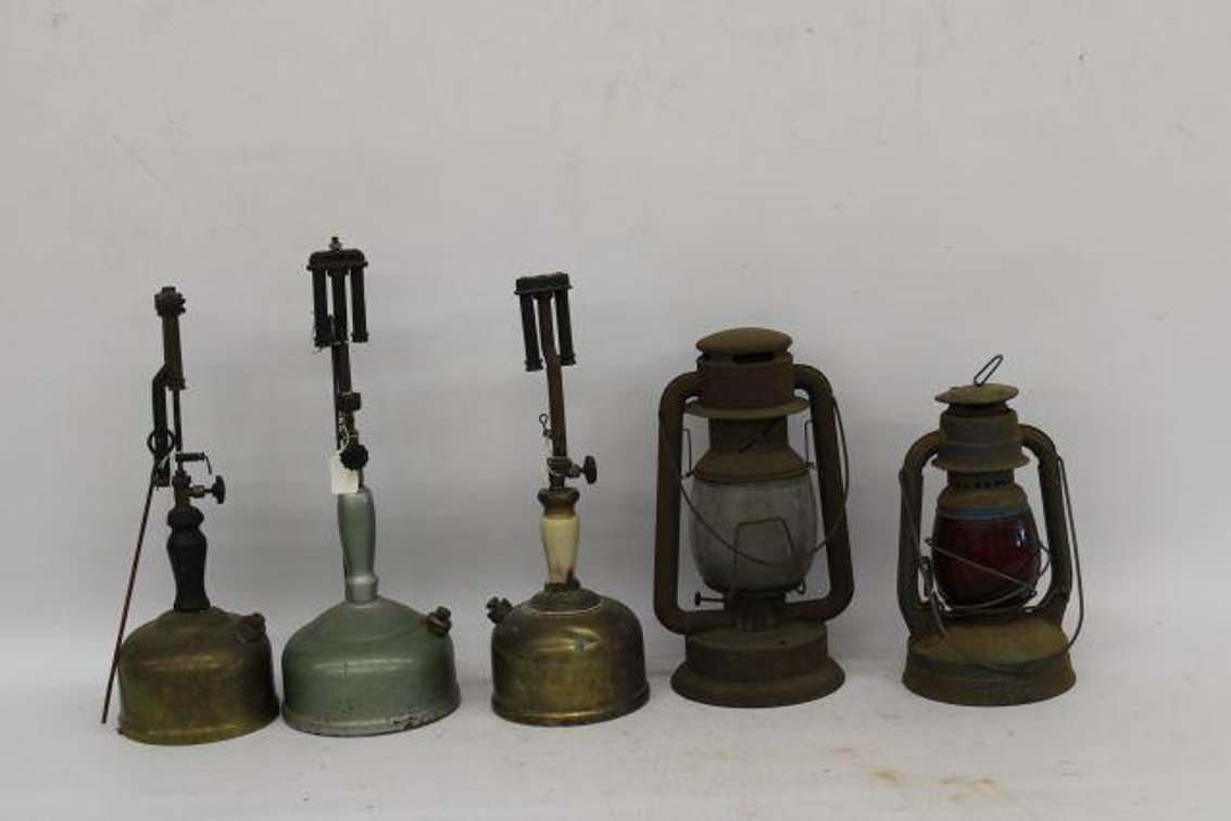 PRIMITIVE LANTERNS 