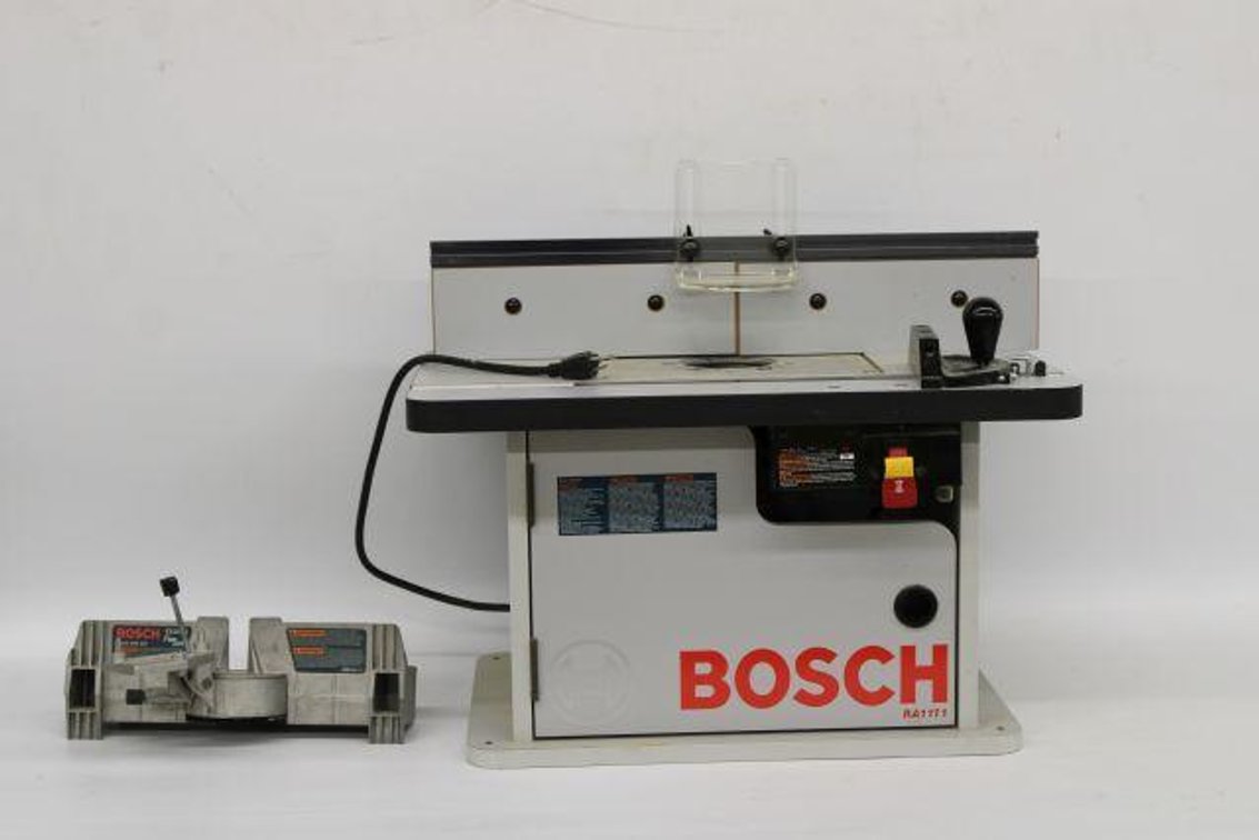 BOSCH ROUTER TABLE AND FINE CUT SAW