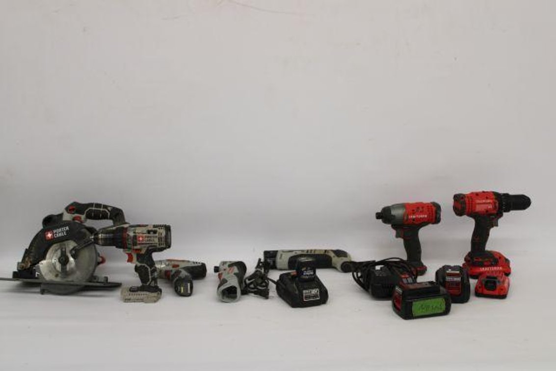CRAFTSMAN AND PORTER CABLE CORDLESS TOOLS