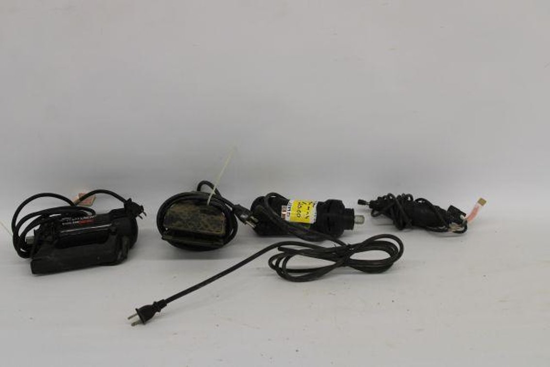 OSCILLATING TOOLS