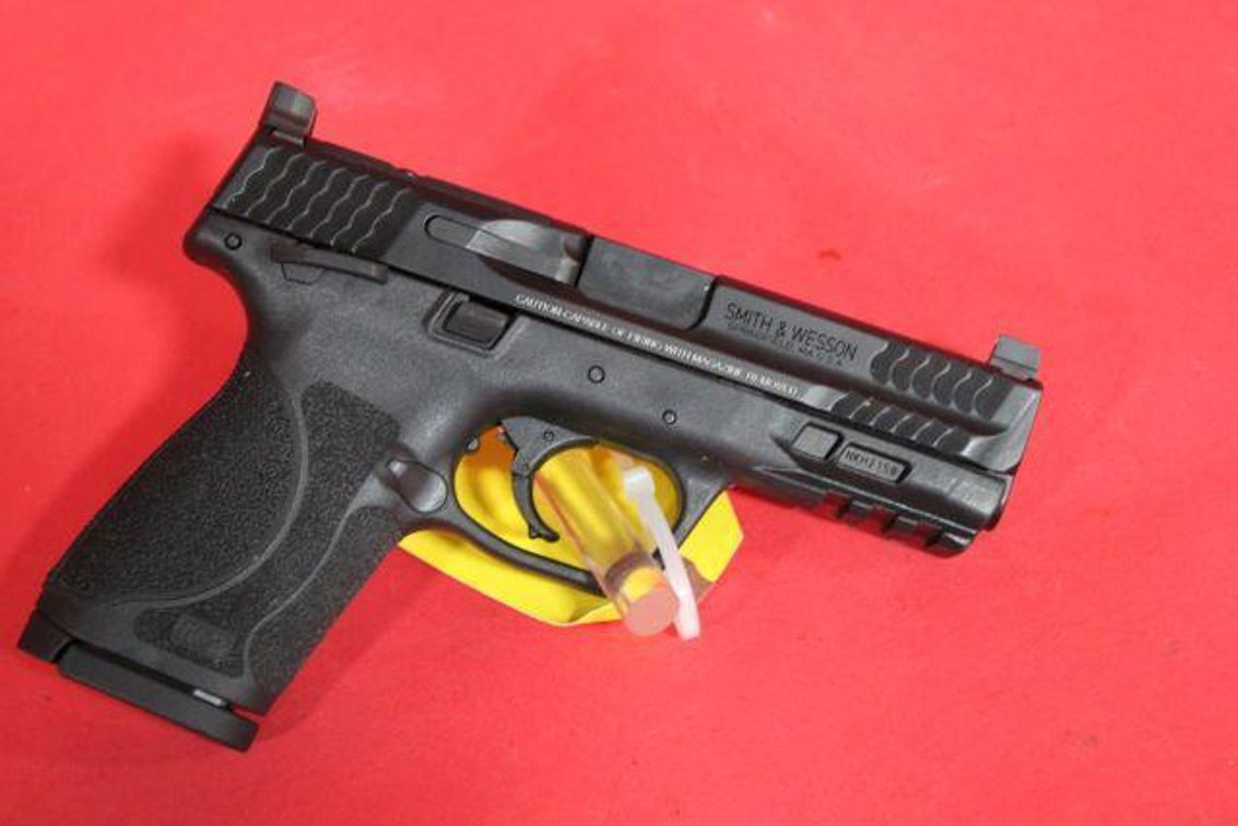 SMITH AND WESSON M&P9 M2.0 SEMI-AUTO PISTOL