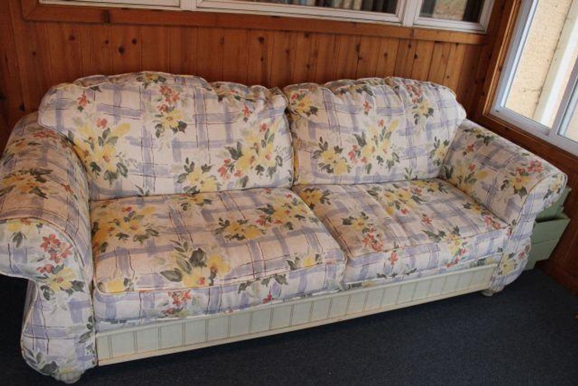 CABINET AND COUCH
