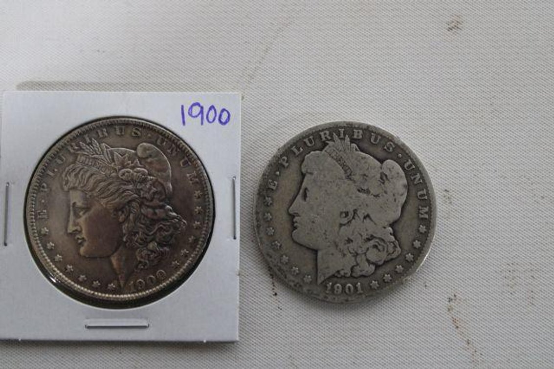 MORGAN DOLLARS 1900-01