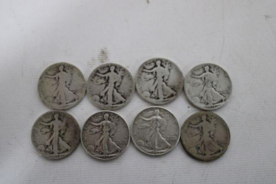 WALKING LIBERTY HALF DOLLARS 