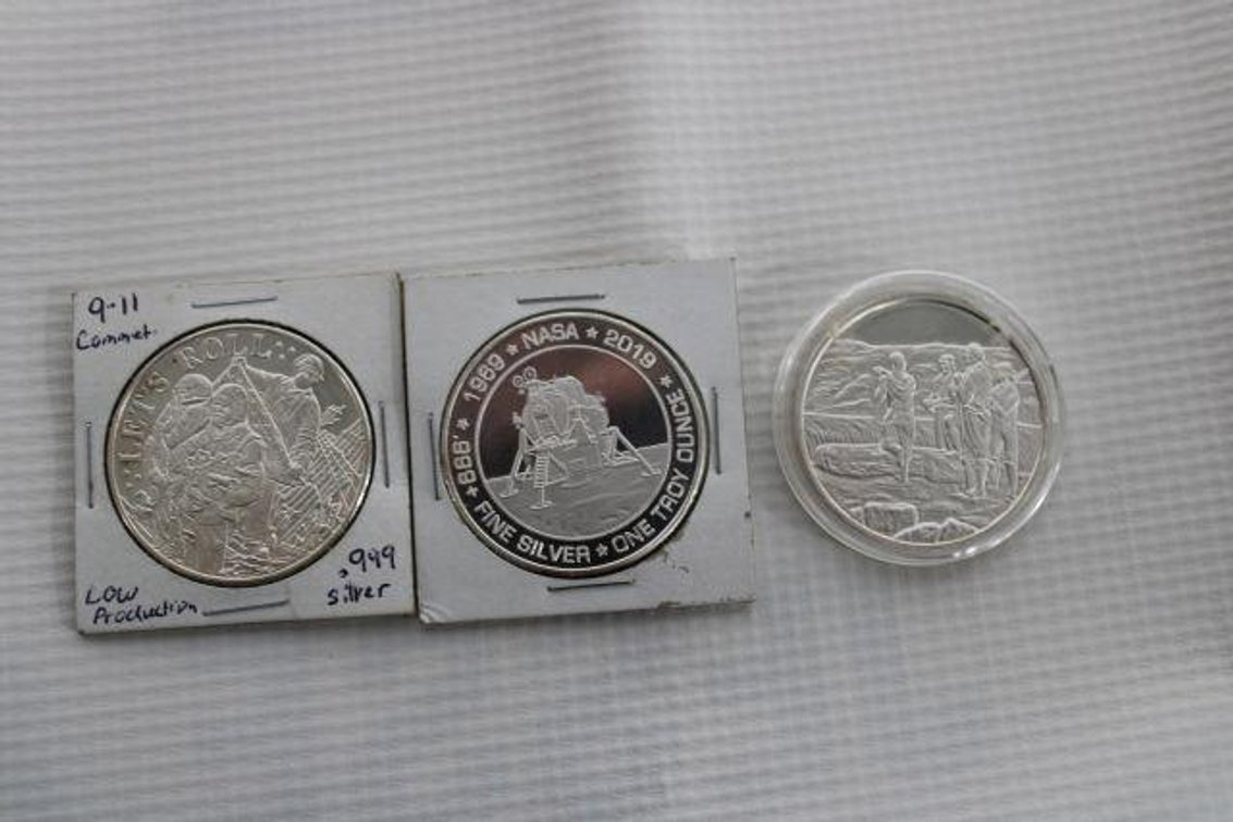 SILVER COLLECTIBLE COINS