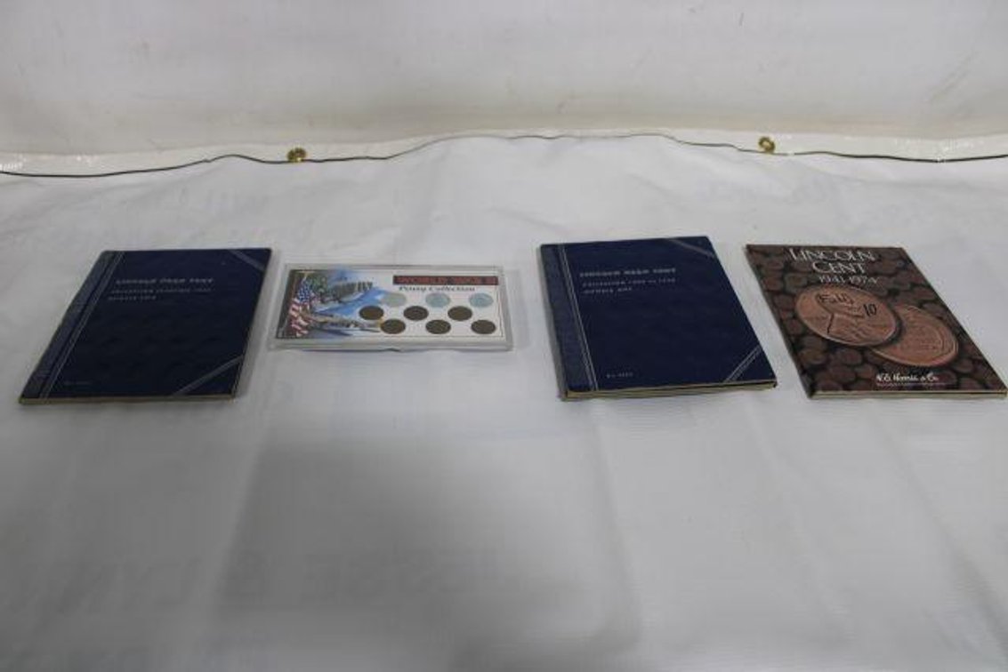 PENNY COLLECTORS BOOKS (W/ PENNYS)