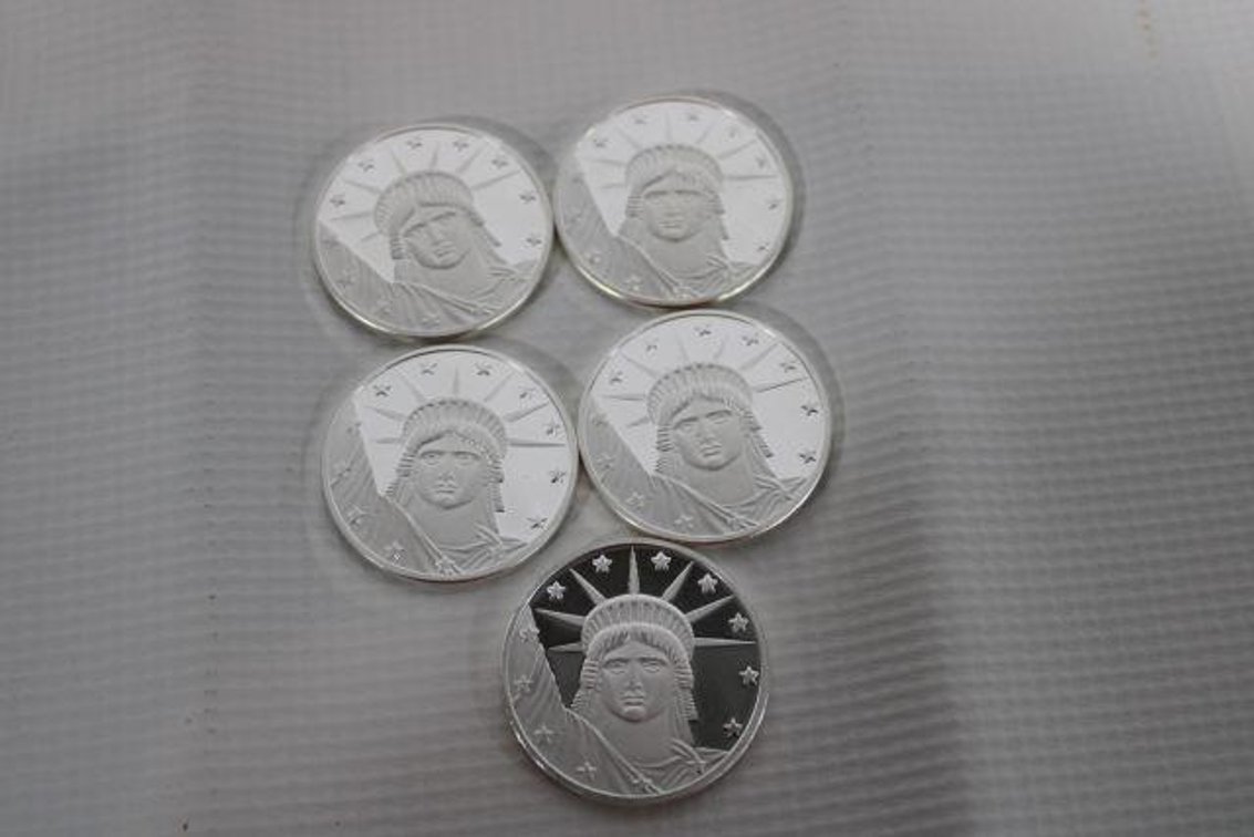 5 1 OZ SILVER COINS