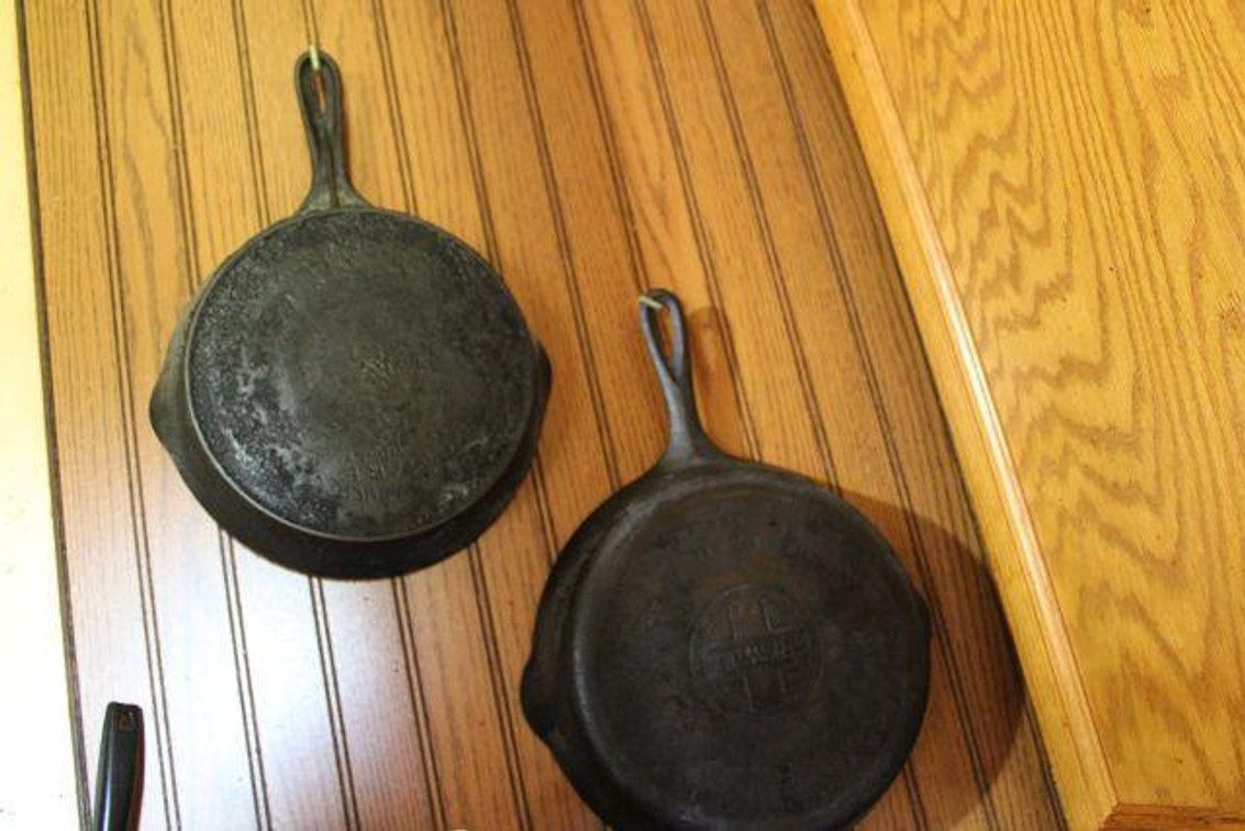 CAST IRON PANS