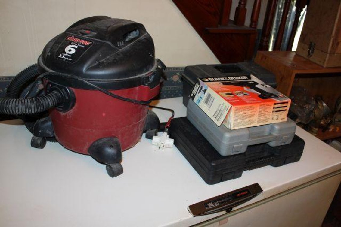 VARIOUS TOOLS, SHOP VAC