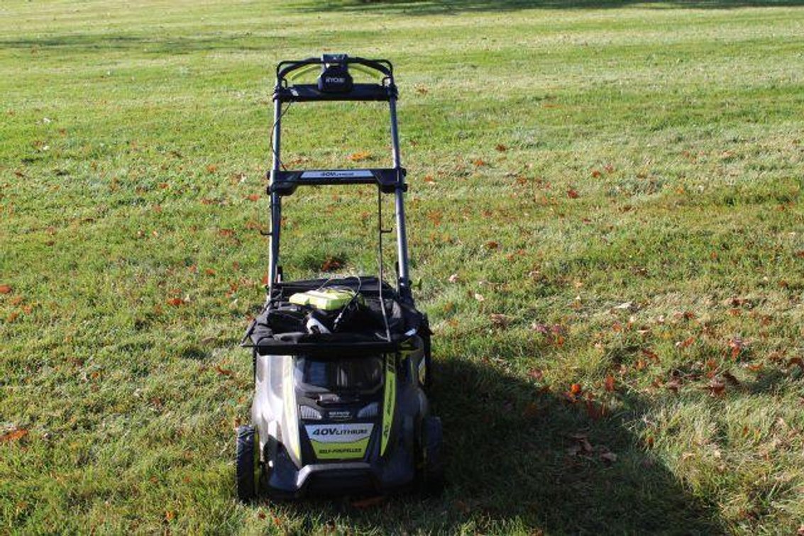 RYOBI 40V BATTERY PUSH MOWER 