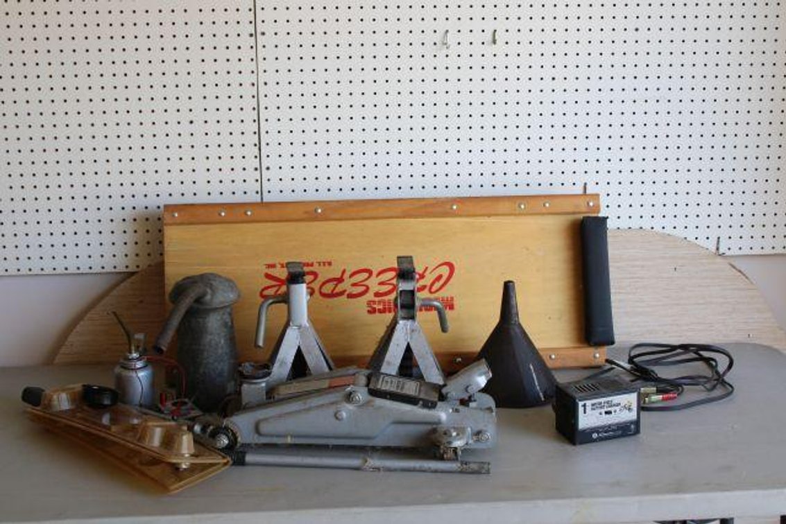 JACK, JACK STANDS, CREEPER, ETC