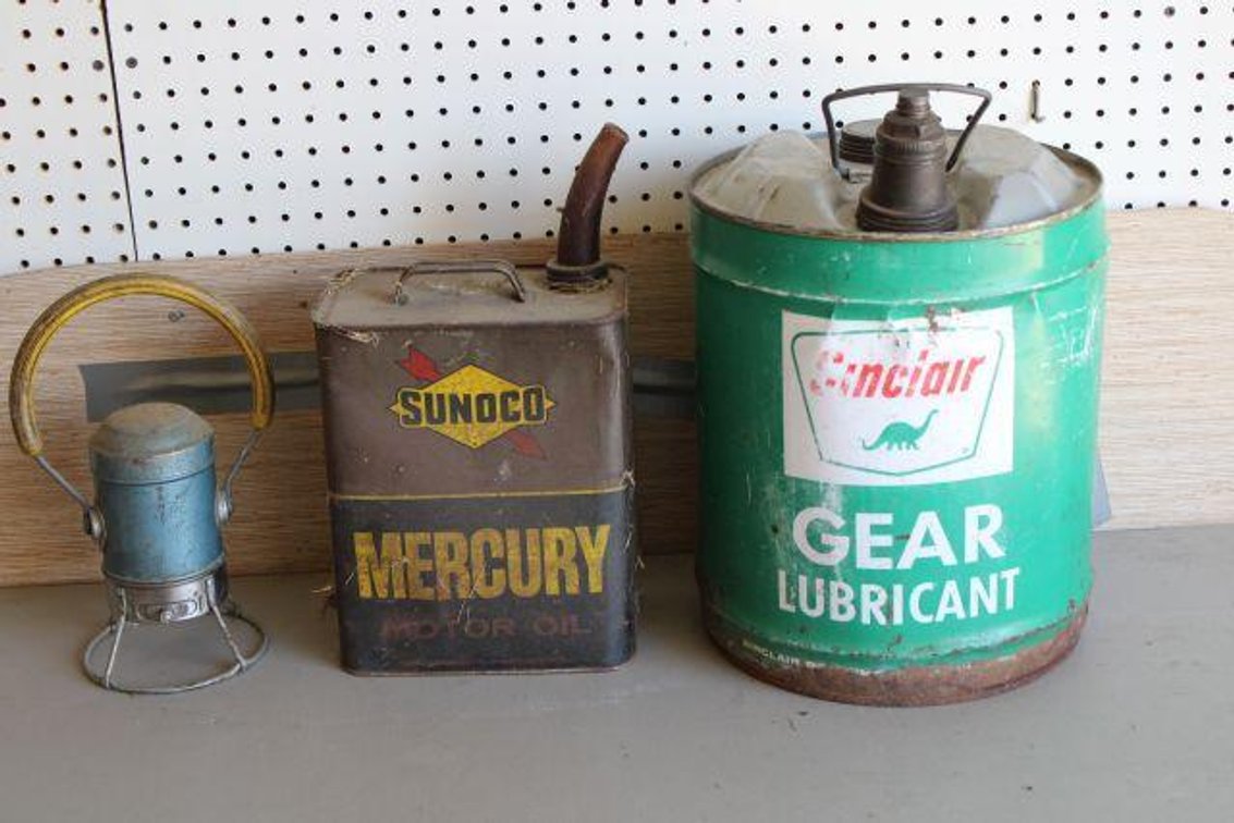 RAILROAD LANTERN AND OIL CANS