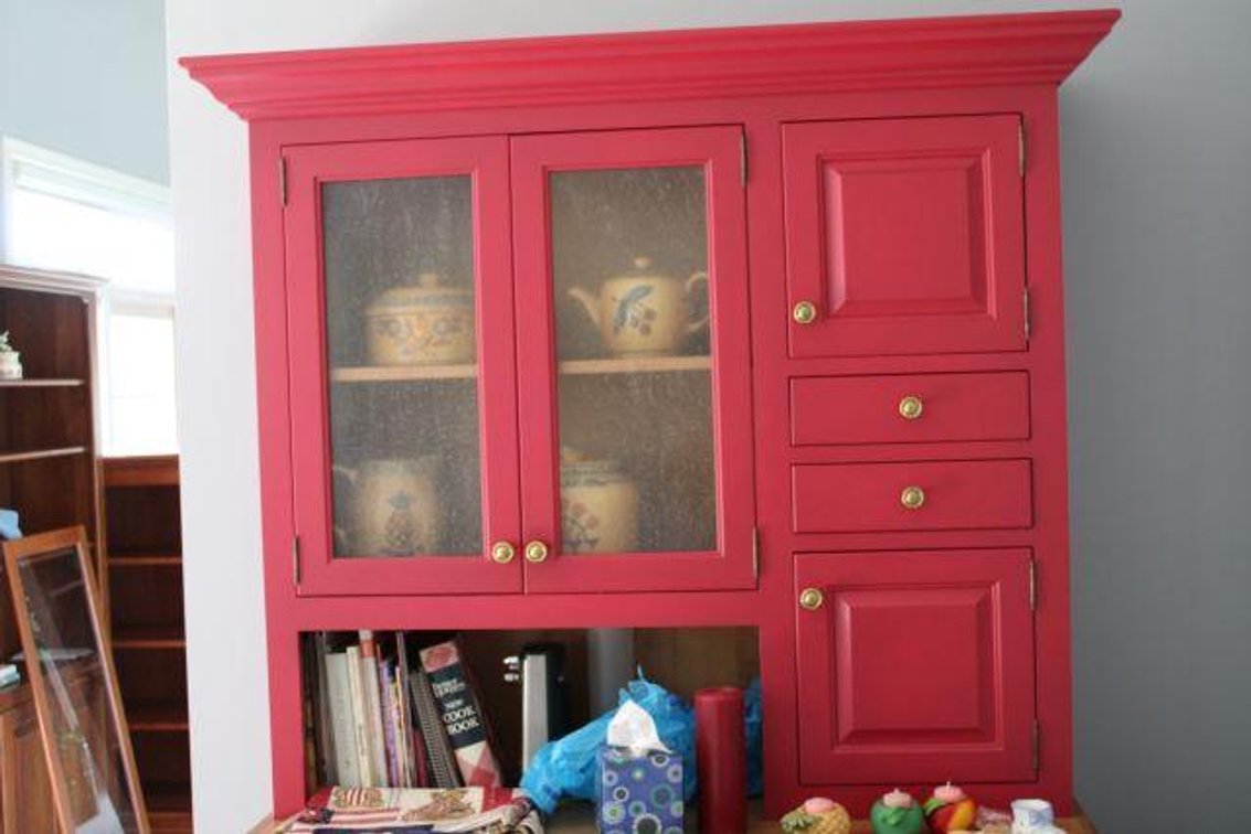 CABINETRY AND CONTENTS