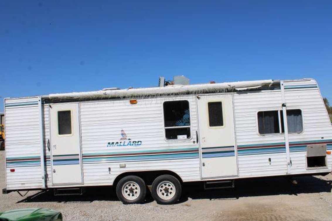 1999 MALLARD CAMPER