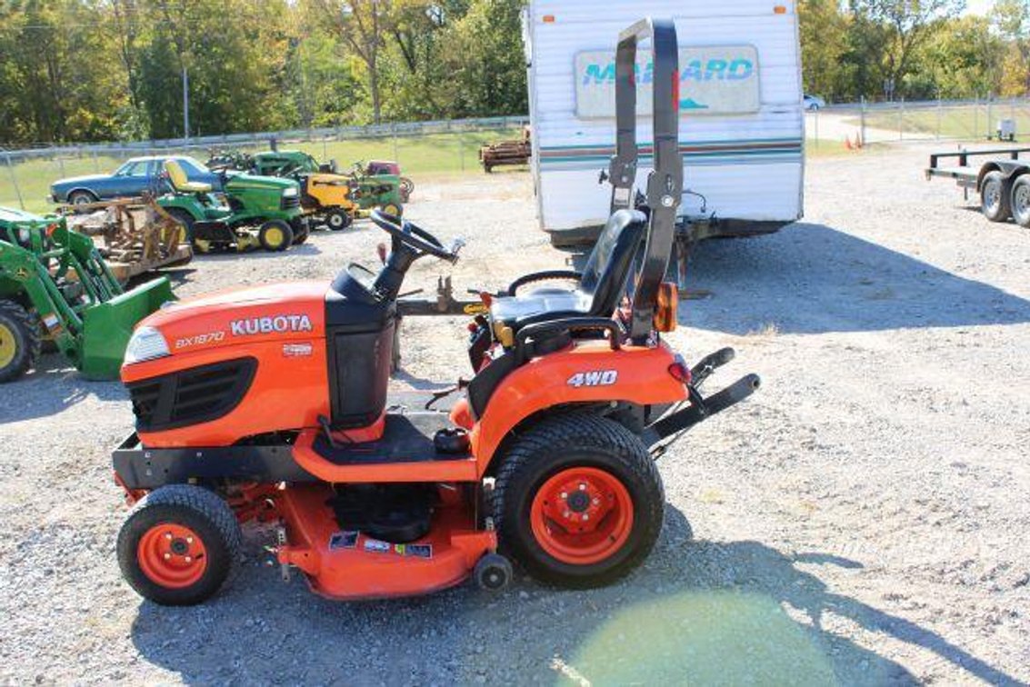 KUBOTA BX1870 4X4 MOWER 