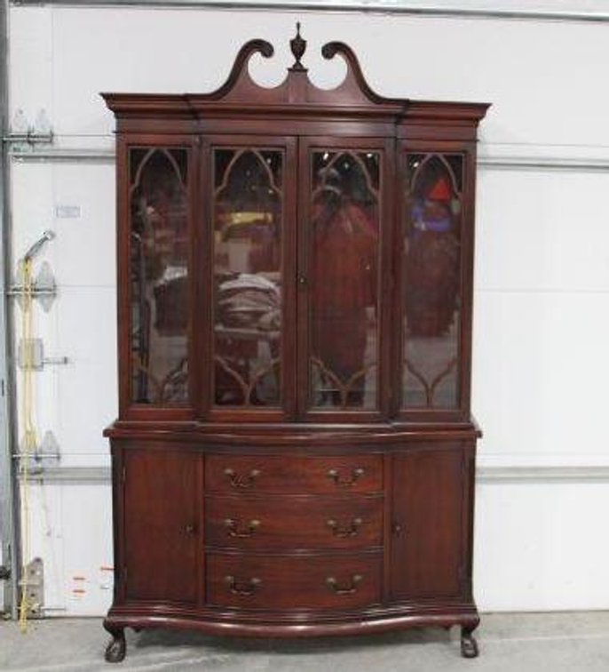 GEORGETOWN CHINA CABINET 