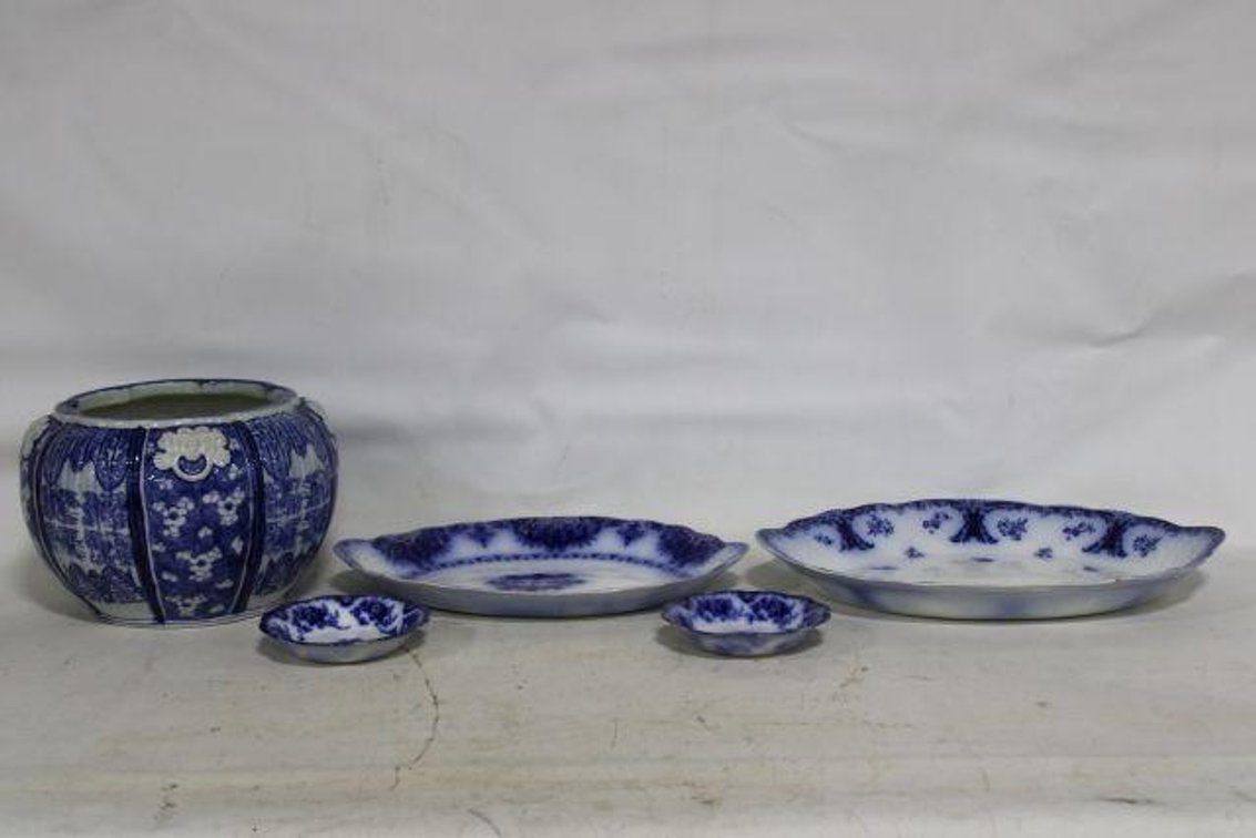 BLUE CERAMIC 