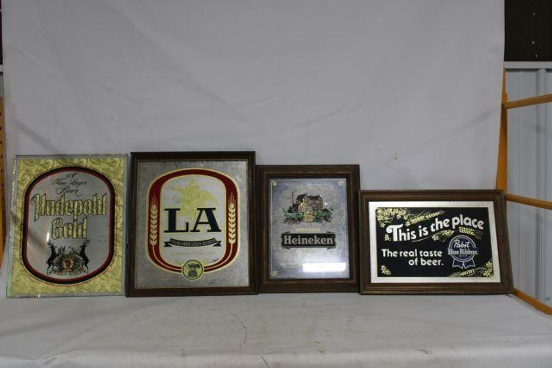 ALCOHOL RELATED WALL ART