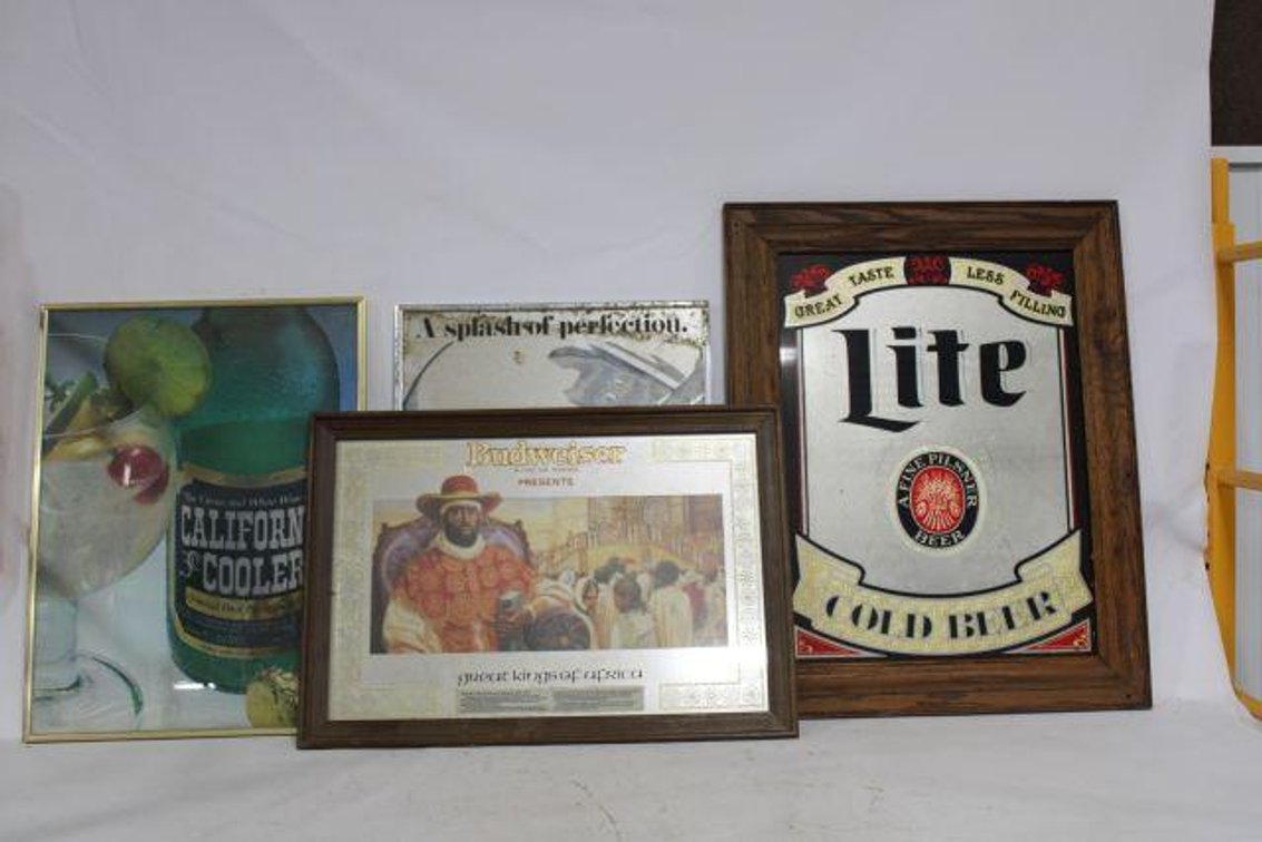 ALCOHOL RELATED WALL ART