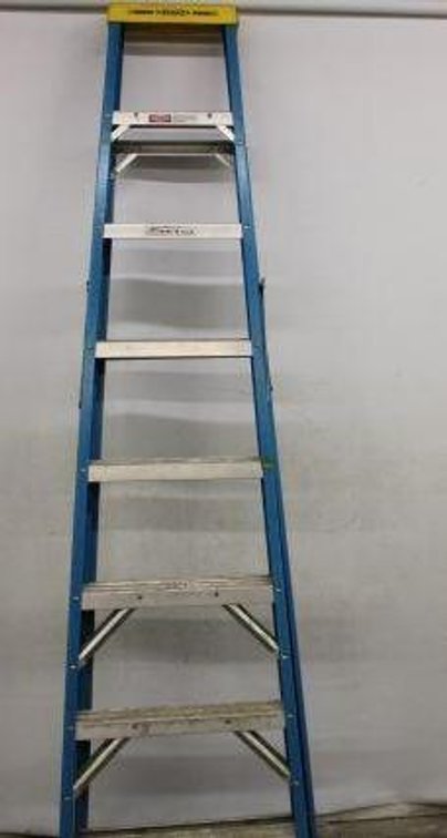 8FT FIBERGLASS A-FRAME LADDER
