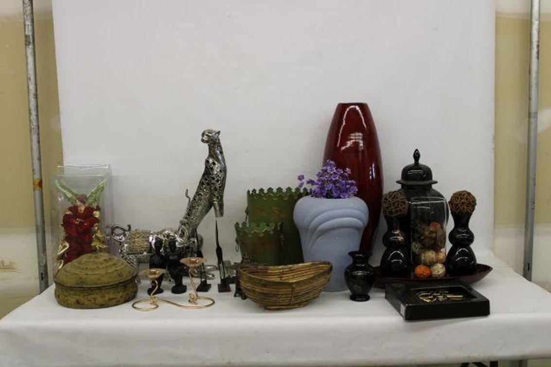 VARIOUS HOME DECOR