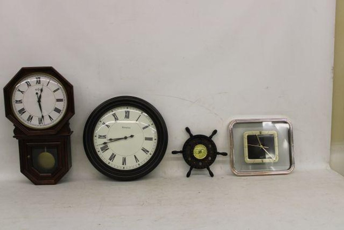 CLOCKS 