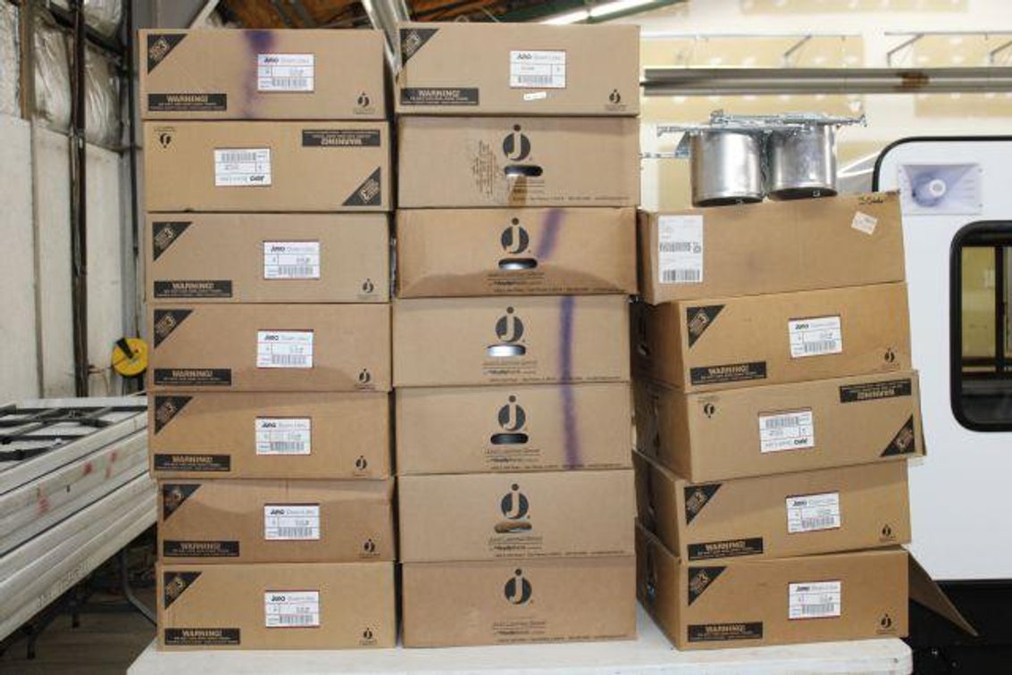 JUNO LIGHTING 6" CAN LIGHTS