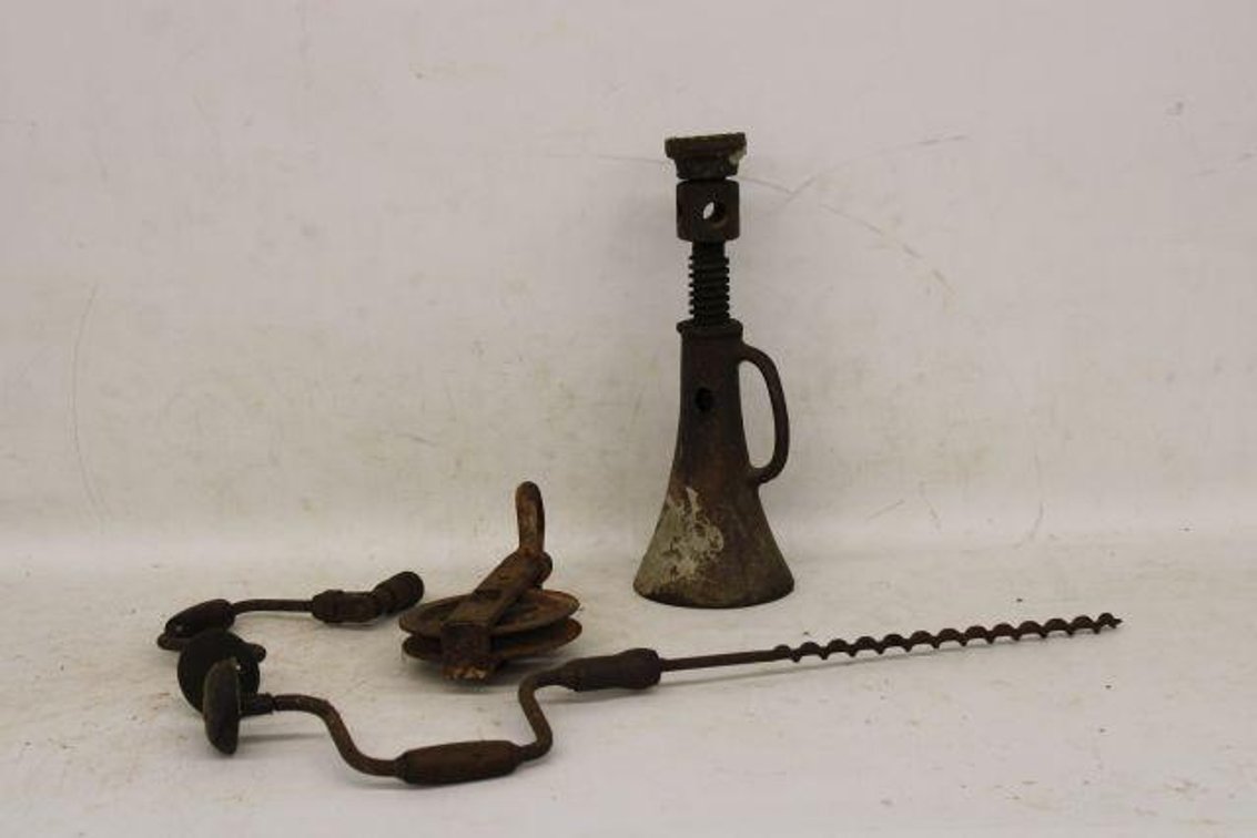 PULLEY, SCREW JACK, HAND TOOLS