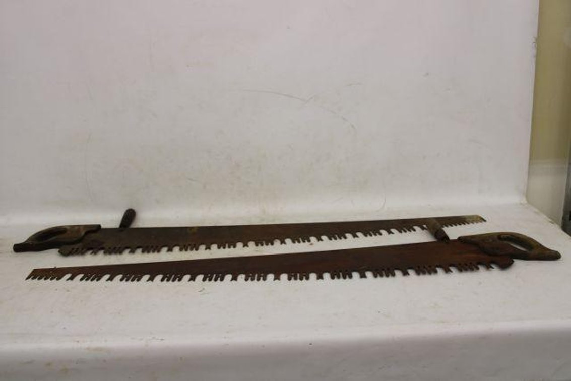 VINTAGE HAND SAWS