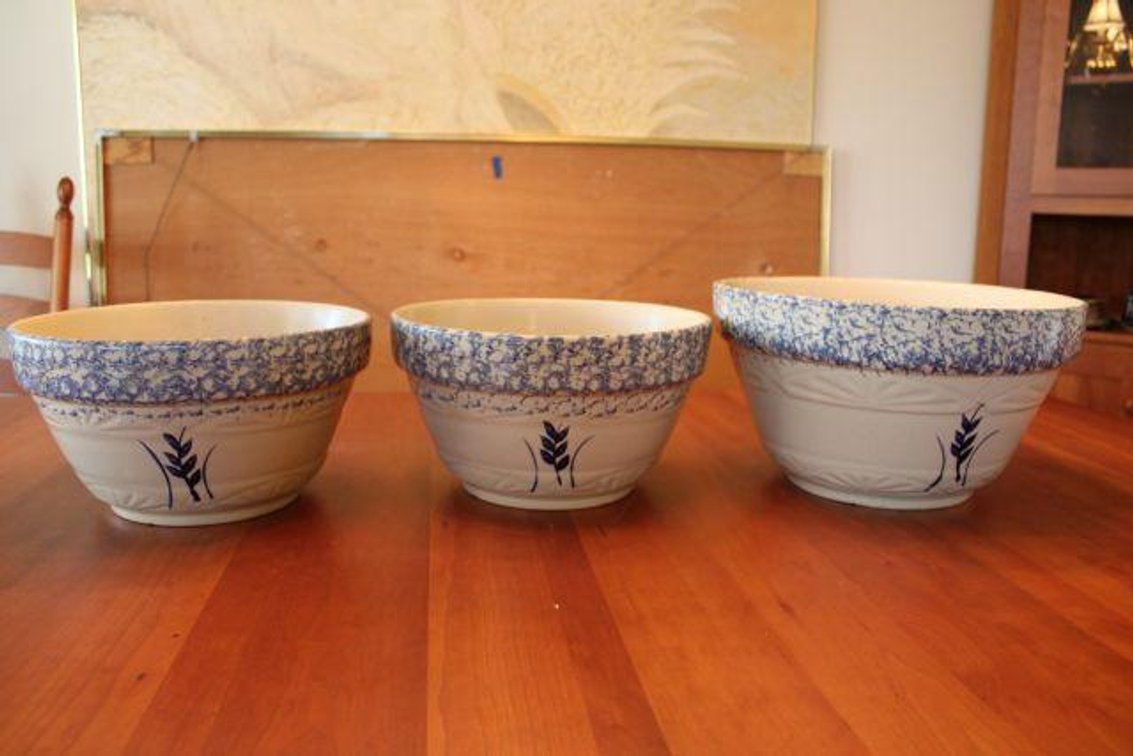 R. RANSBOTTOM BOWLS