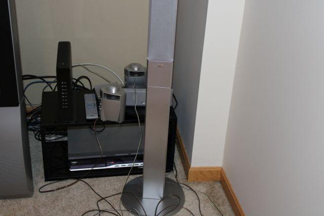 SURROUND SOUND, ROKU, ETC 
