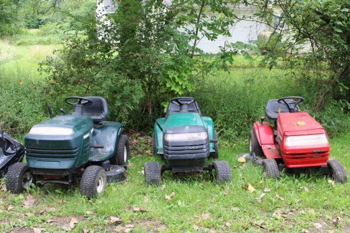 RIDING MOWERS- NON RUNNING