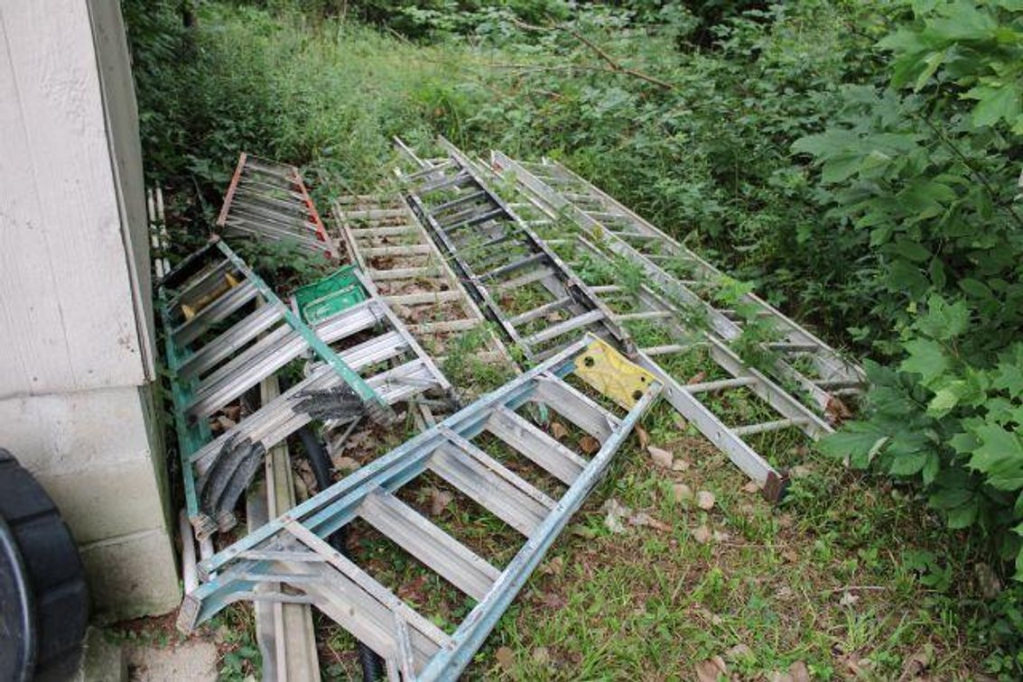 LADDERS