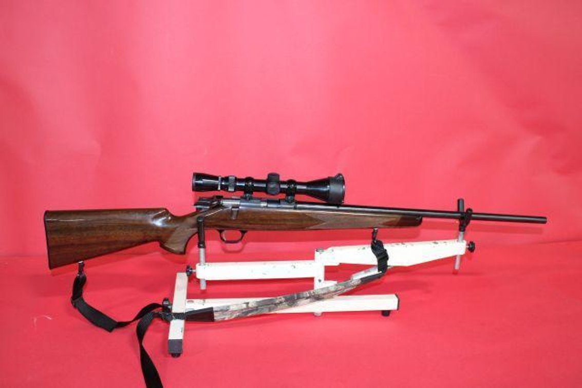 BROWNING A-BOLT .22LR RIFLE