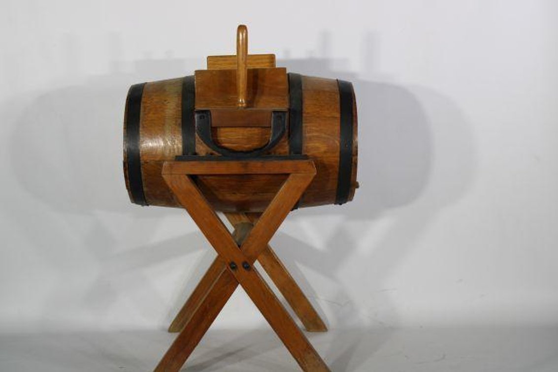 BUTTER CHURN
