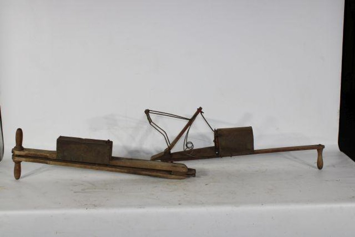 ANTIQUE CORN PLANTERS