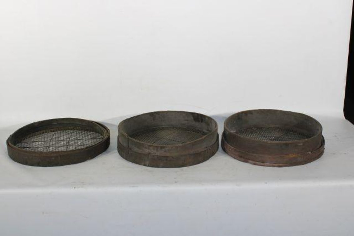 3 SIFT SCREENS