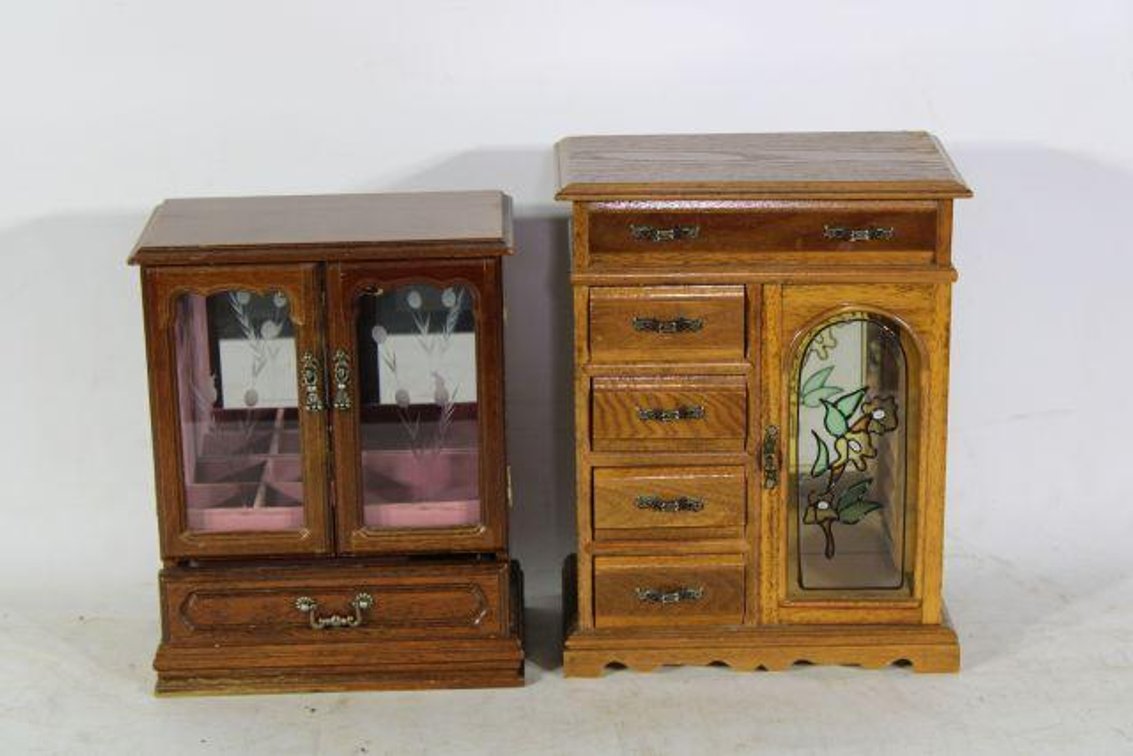 JEWELRY BOXES