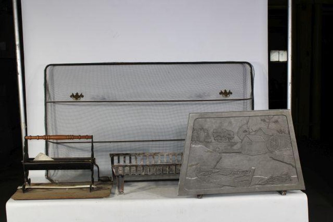 FIRE PLACE ACCESSORIES