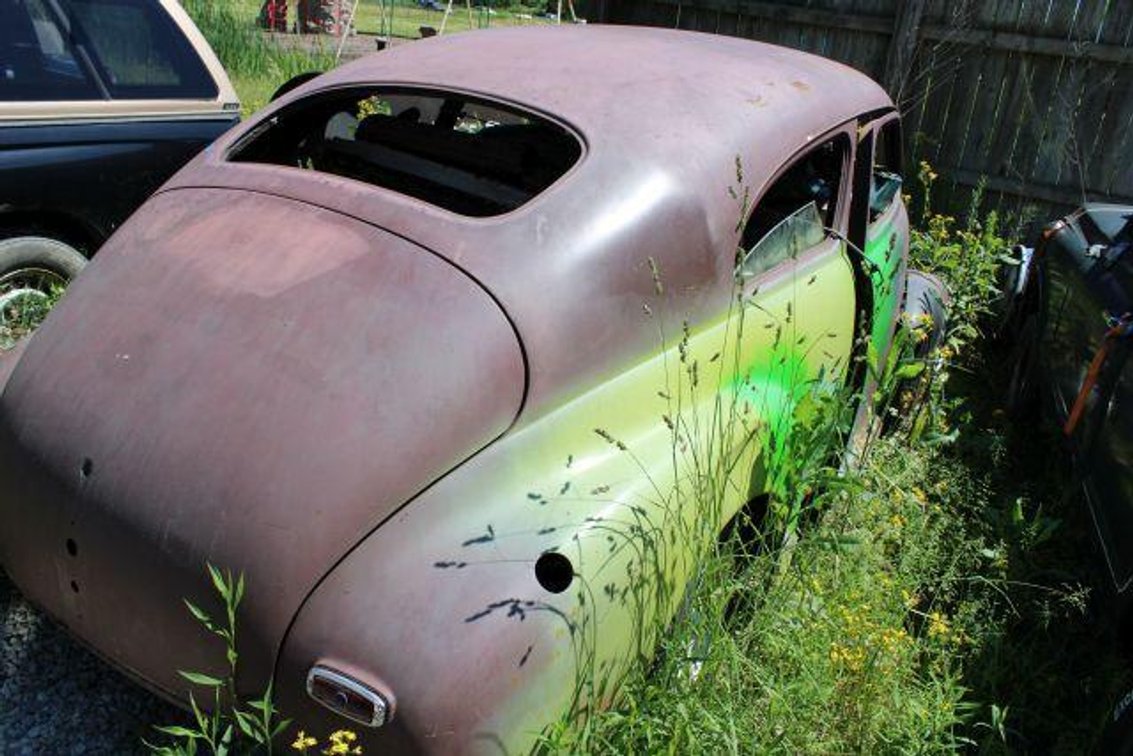 1948 CHEVROLET AEROSEDAN