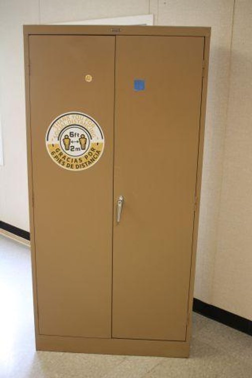 METAL CABINET (RM117)