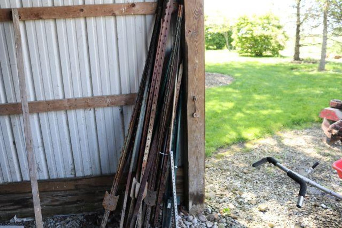 FENCE POST 