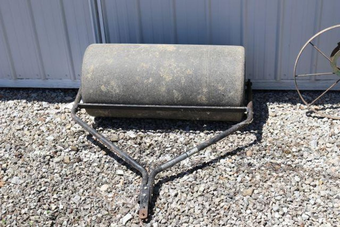 YARD ROLLER