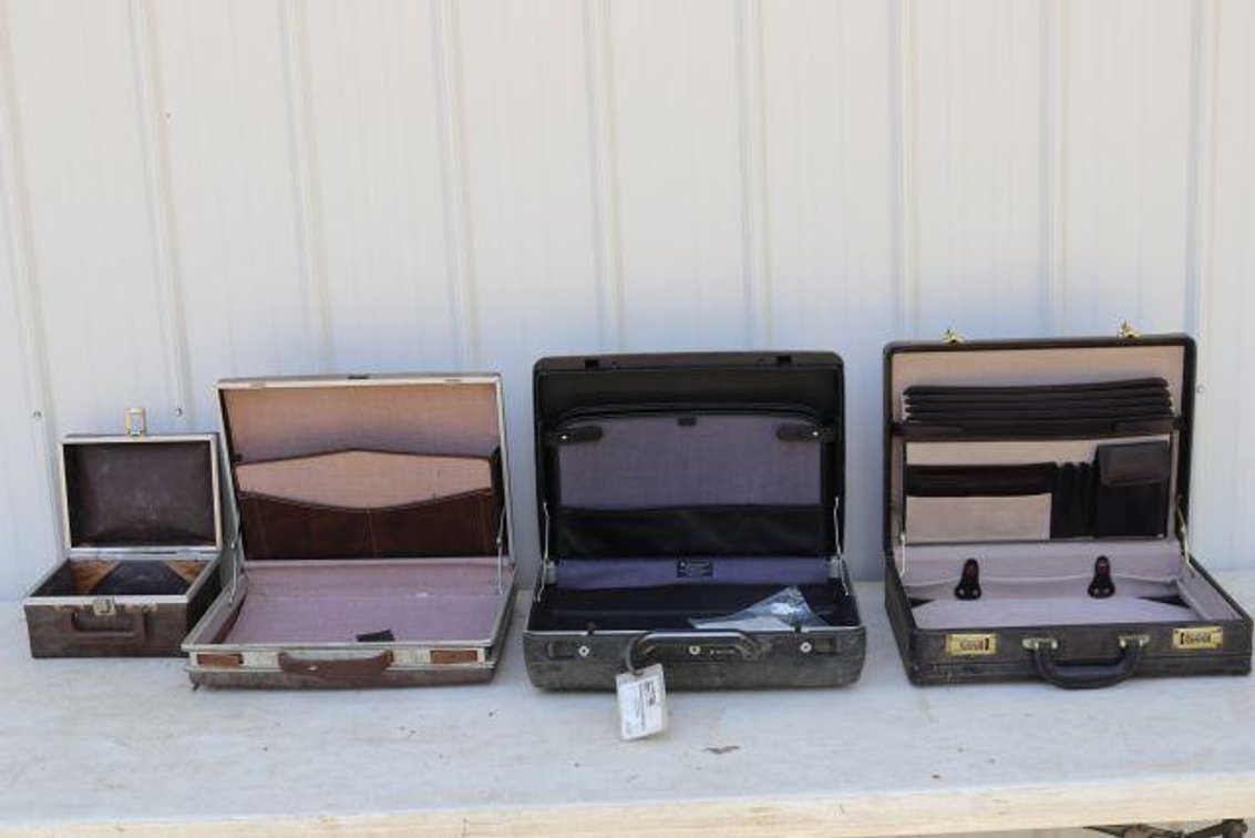 BRIEF CASES