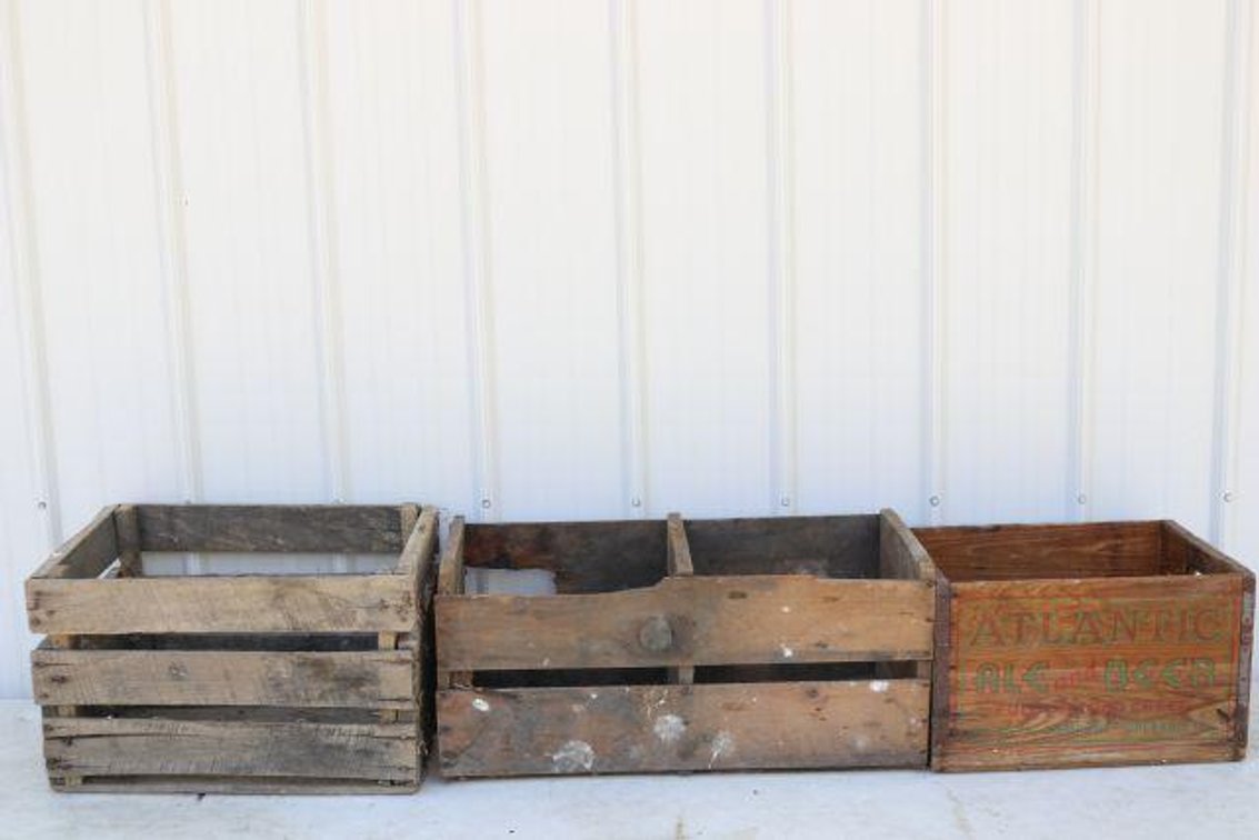VINTAGE WOODEN CRATES