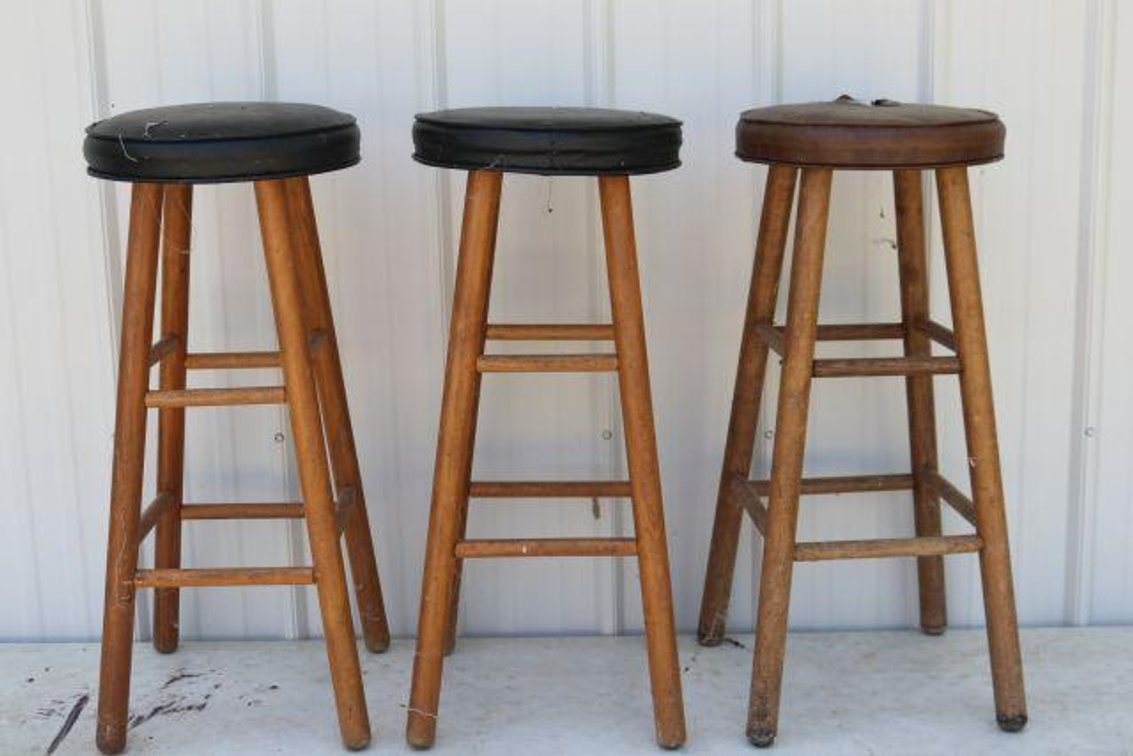 BAR STOOLS