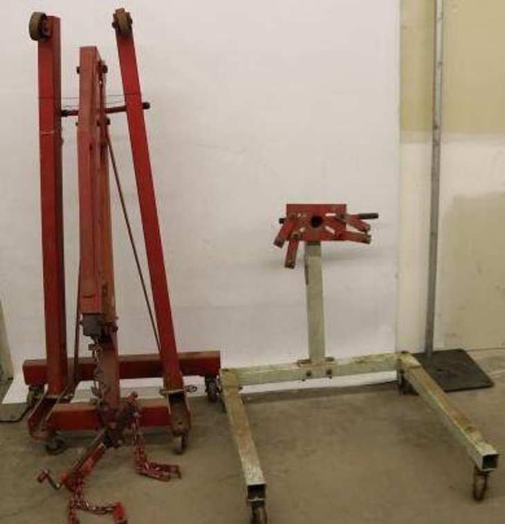 ENGINE HOIST AND ENGINE STAND