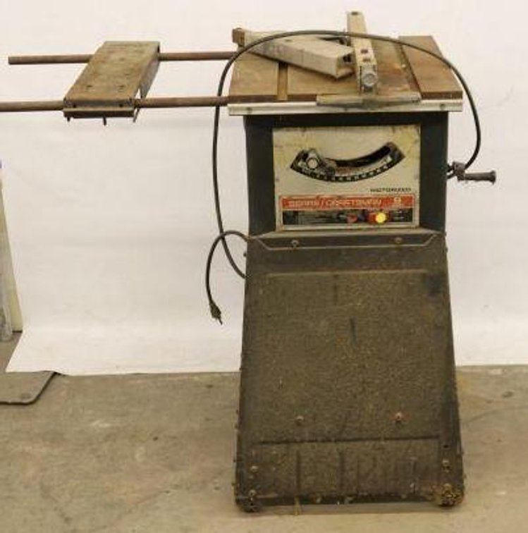 CRAFTSMAN TABLE SAW