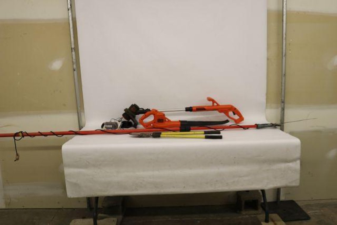 CORDLESS BLACK AND DECKER WEED EATER AND BLOWER W/ POLE SAW AND LOPPERS