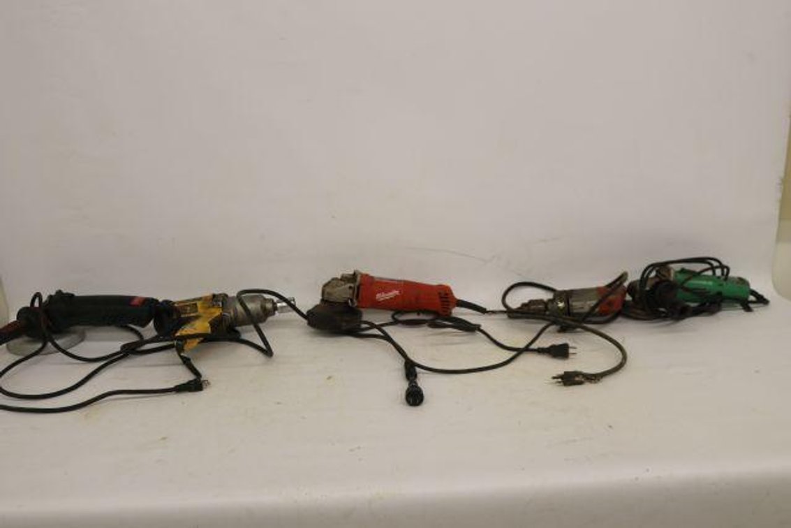 CORDED POWER TOOLS